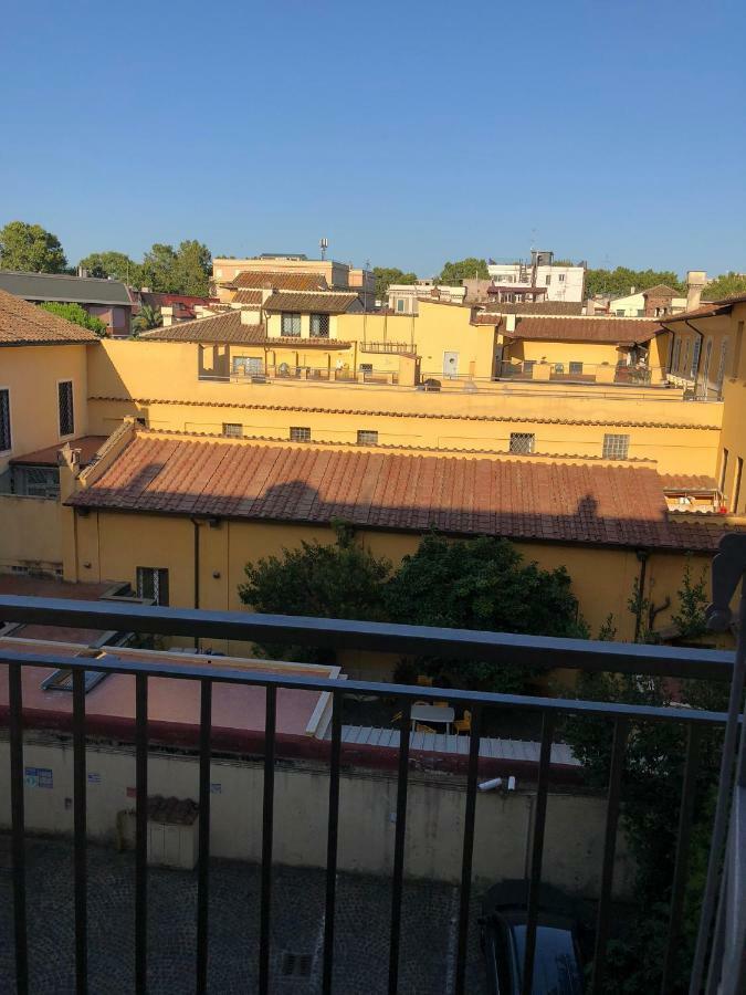S.Apollonia Suite Trastevere Рим Екстериор снимка
